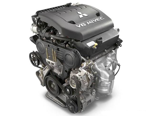 Motor Mitsubishi Outlander